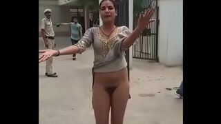 320px x 180px - Two Indian kinner naked in front of police station in Mohali | AREA51.PORN