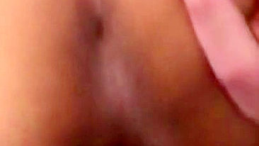Curvaceous Lebanese mom cheats on the husband with her XXX doctor