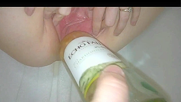Amateur MILF Wife Homemade Bottle Masturbation with Big Dildo