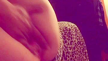 Chubby Girlfriend Homemade Masturbation Squirts Cumming Amateur Orgasm