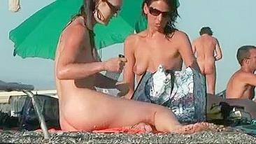 Spicy French Nude Beach Video Spies On Hot Girls
