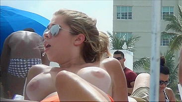 Voyeur Beach Video Girl with Awesome Big Tits Doing Topless